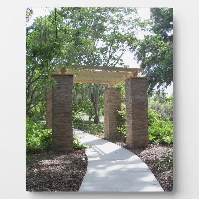 Pergola auf einem Weg Fotoplatte (Vorderseite)