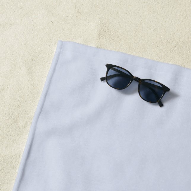 Periwinkle Gray Soft Weiß Pastellfarben Strandtuch (Beispiel)
