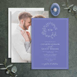 Periwinkle Leafy Wappen Monogram Foto Wedding Einladung