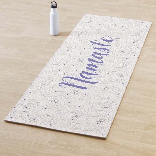 Periwinkle Taupe Weiße Blume Yogamatte (Beispiel)