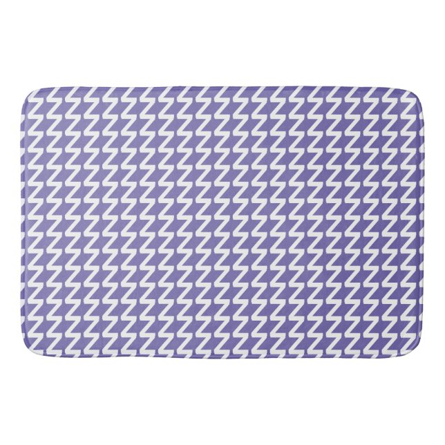 Periwinkle und weiße moderne Sharp Waves Badematte (Vorderseite)