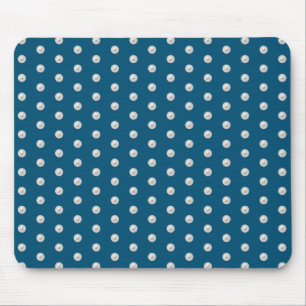 Perlen aus aquamarinem Blau Mousepad