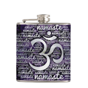 Perlen Sie Namaste Wort-Kunst in Lotus mit Flachmann