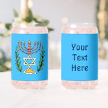 Persian Magen David Menorah Dosenglas<br><div class="desc">Dieses Bild wurde aus einer antiken persischen jüdischen Fliese mit einer Menorah mit einem Magen David (Stern von David) gerahmt von Olivenzweigen. Die Unvollkommenheiten des originalen,  handbemalten Bildes wurden bewahrt. Passen Sie Ihren eigenen Text auf der Rückseite an.</div>