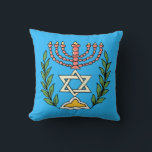 Persian Magen David Menorah Kissen<br><div class="desc">Dieses Bild wurde aus einer antiken persischen jüdischen Fliese mit einer Menorah mit einem Magen David (Stern von David) gerahmt von Olivenzweigen. Die Unvollkommenheiten des originalen,  handbemalten Bildes wurden bewahrt.</div>