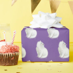 Persische Katze auf Lila Geschenkpapier