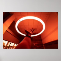 PERSON ERREICHT RUNDE-AUF-FLUORESCENT LAMP I