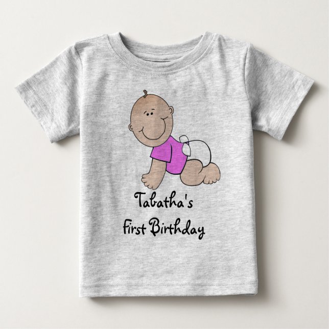Personal First Birthday Crawling Baby Girl T-Shirt (Vorderseite)
