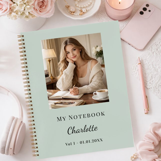 Personal Photo Sage Green Script Journal Notizbuch (Von Creator hochgeladen)