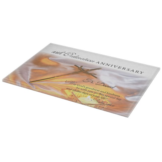 Personalisieren, 10. Ordination Jubiläum, Kreuz Schneidebrett (Ecke)