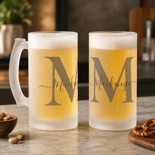 Personalisieren der Anfangsbezeichnung Monogramm Mattglas Bierglas (Personalize Monogram Initial Name Tall Frosted Glass Beer Mug)