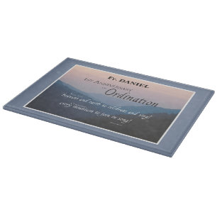 Personalisieren des 1. Jahrestags der Ordination-G Schneidebrett