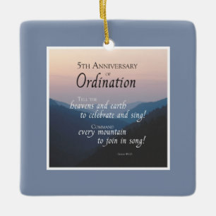Personalisieren des 5. Jahrestags der Ordination-G Keramikornament
