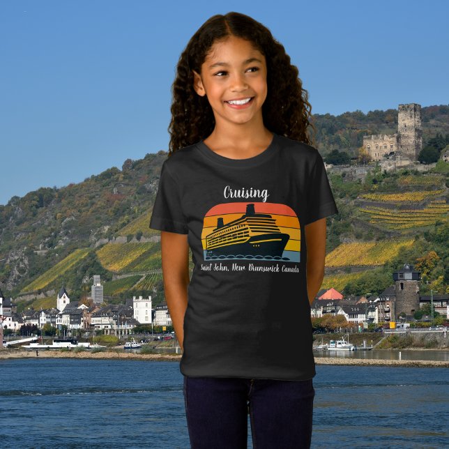 Personalisieren eines Kreuzfahrturlaubs für die Sc T-Shirt (Von Creator hochgeladen)