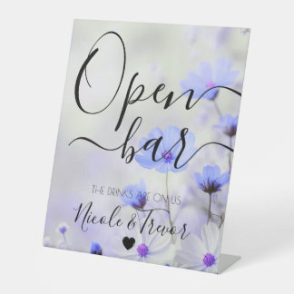 Personalisieren: Indigo Glow Blumen Hochzeit Open Sockelschild