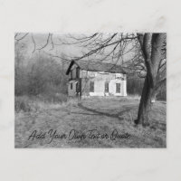 Personalisieren Sie dieses verlassene Haus im Wald