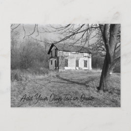 Personalisieren Sie dieses verlassene Haus im Wald Postkarte