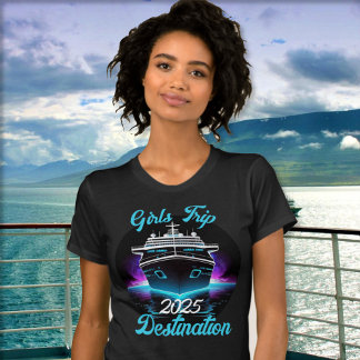 Personalisieren Sie Girls Trip Cruise Year Zielort T-Shirt