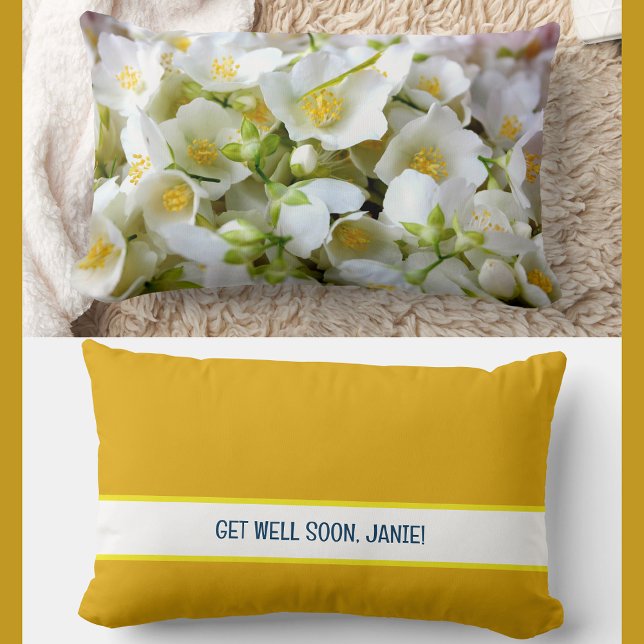 Personalisieren Sie sich bald gut Coworker Jasmine Lendenkissen (Elegant, modern personalized name Get Well Soon floral pillow. Jasmine flowers photo. Burnt yellow)