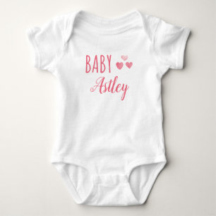 Personalisiert Baby Girl Herzname Strampler