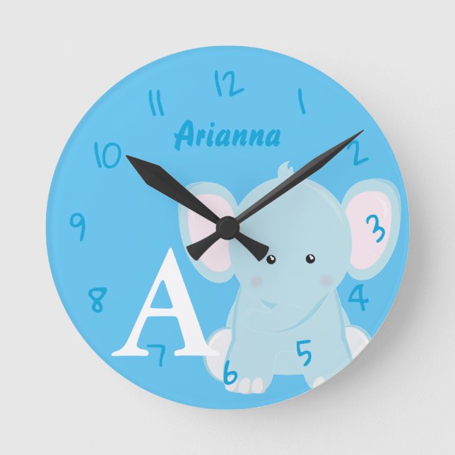 Personalisiert Baby Pastel Blue Elephant Round Clo Runde Wanduhr (Vorderseite)