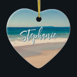 Personalisiert Beach Foto Blue Landschaftlich Keramik Ornament<br><div class="desc">Ein schönes Vintages Foto eines Strandes in Kalifornien,  herzergeformte Keramik Weihnachtsschmuck. Passen Sie Ihren Namen an,  um Ihr eigenes personalisiertes Geschenk zu kreieren. Für kürzere Namen gibt es viel Platz,  um den Schriftart zu vergrößern. Es gibt viele schöne,  moderne Kalligraphie-Schriftzeichen zur Auswahl.</div>