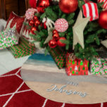 Personalisiert Beach Foto Blue Landschaftlich Polyester Weihnachtsbaumdecke<br><div class="desc">Ein schönes Vintages Foto eines Strandes in Kalifornien auf einem Weihnachtsbaumrock. Passen Sie Ihren Familiennamen an,  um Ihr eigenes personalisiertes Geschenk zu kreieren. Es gibt viele schöne,  moderne Kalligraphie-Schriftzeichen zur Auswahl.</div>