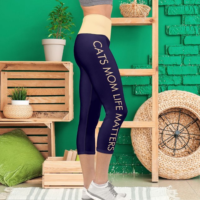 Personalisiert Beige Navy Blue Pet Cat Name Text S Capri Leggings (Von Creator hochgeladen)