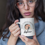 Personalisiert Best Ever Coworker | FOTO Kaffeetasse<br><div class="desc">Moderne Tasse für Ihren Mitarbeiter,  mit Vorlagentext,  der "BEST EVER COWORKER" personalisiert mit ihrem Namen und Ihrem bevorzugten Foto ausliest. Großartiges Geschenk zum Geburtstag,  Geheimsanta dieser Weihnachtsfeier oder als kleine Geschenke. Alle Stile,  Größen und Farben des Schriftartes können durch einen Klick auf den Link nach der Personalisierung angepasst werden.</div>