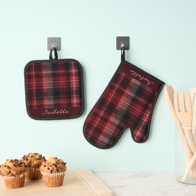 Personalisiert Black Red White Scottish Tartan Ofenhandschuh & Topflappen-Set (Insitu (Hängend))