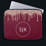 Personalisiert Burgundy Rose Gold Glitzer Tropfen Laptopschutzhülle<br><div class="desc">Girly Blush Pink - Rose Gold und Black Imitats Glitzer Tropfen und Sparkle Elegant Mit Monogramm Initials Case. Dieser Fall kann so angepasst werden,  dass er Ihren Anfangs- und Vornamen enthält.</div>