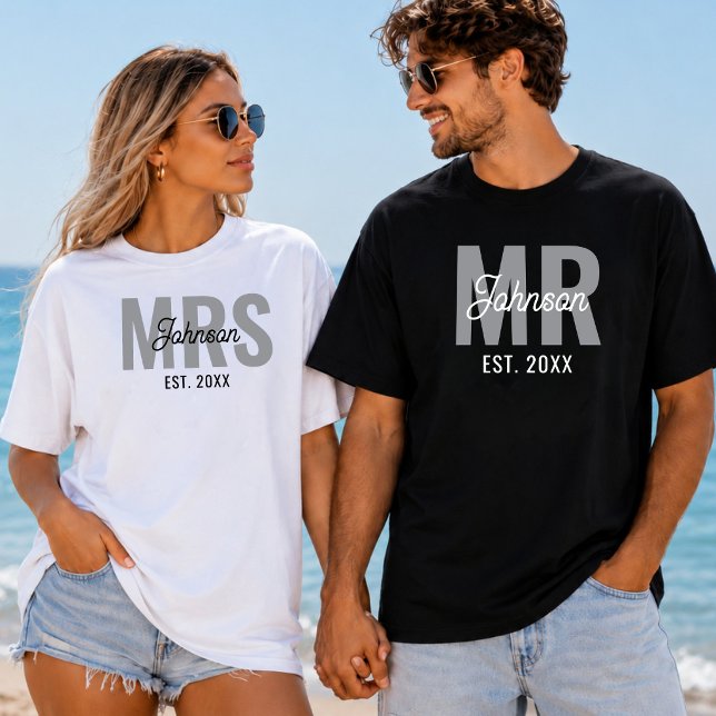 Personalisiert Custom Mr. & Mrs Matching Couples T-Shirt (Von Creator hochgeladen)