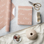 Personalisiert Elegante Terracotta Name Modern Geschenkpapier<br><div class="desc">Eleganter Terracotta Hintergrund personalisierte Geschenkpapier. Ideal für eine besondere Geburtstagsfeier. Abschluss Geschenkpackung.</div>