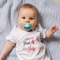Personalisiert "Erster 4. Juli" Baby Bodysuit