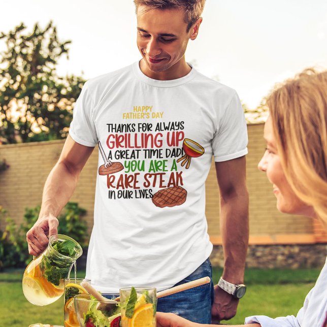 Personalisiert Funny Grill Koch Daddy T-Shirt (Von Creator hochgeladen)