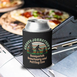 Personalisiert Funny Sasquatch Sanctuary Dosenkühler