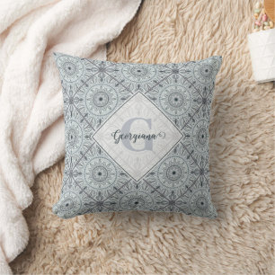Personalisiert geflorale Harmonie Gray Mandala Kissen