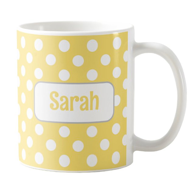 Personalisiert Gelbe Polka Dot Tasse (Personalized Yellow Polka Dot Mug at Amy's Coffee Mugs on Zazzle. )
