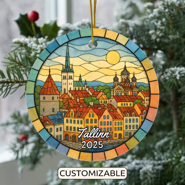 Personalisiert gestettetes Glas Tallinn, Estland Keramik Ornament (Von Creator hochgeladen)