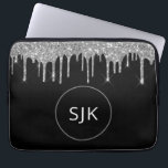 Personalisiert Girl Silver Glitzer Sparkle Monogra Laptopschutzhülle<br><div class="desc">Personalisierte Silber und Schwarz Imitate Glitzer und Sparkle Elegant Mit Monogramm Initials Case. Dieser Fall kann so angepasst werden,  dass er Ihren Anfangs- und Vornamen enthält.</div>