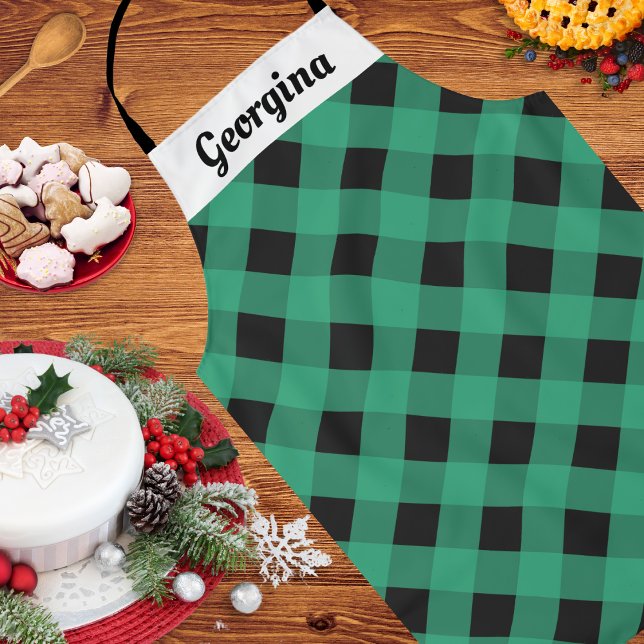 Personalisiert Green Buffalo Karierte Gemusterte K Schürze (A personalized kitchen apron with an emerald green buffalo plaid pattern)
