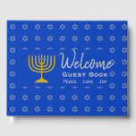 Personalisiert HANUKKAH Willkommen Gästebuch<br><div class="desc">Das personalisierte HANUKKAH Welcome Guest Book in Mittelblau Behalte die Erinnerungen Ihrer besonderen Ansammlungen lebendig, indem Sie die Gedanken Ihrer Gäste in diesem stilvollen Hanukkah Gästebuch sammeln. Der Platzhalter-Text ist anpassbar, sodass Sie die Beschreibung ändern können, z.B. zu Ihrem Familiennamen, Besucherbuch, etc. Geeignet für Hanukkah, Hochzeiten, Firmenveranstaltungen, Ansammlungen, Erntedank, besondere...</div>