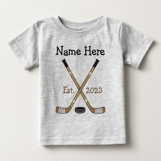 Personalisiert Hockey Baby Name Geburtsjahr Gebore T-shirt (Vorderseite)
