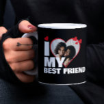 Personalisiert I Liebe Mein bester Freund Herz Fot Kaffeetasse<br><div class="desc">Custom Personalisiert One Of A Kind Foto Heart Tasse von Ricaso - Liebe Herzherz Foto Template Design .. einfach fügen Sie Ihre eigene Fotografie zu dieser großen maßgeschneiderten Kaffee-Tasse mit fett I LIEBE MY BESTE FREUNDIN Best Friend (fügen Sie Ihren eigenen Text oder verlassen, wie es ist) einfach zu personalisieren...</div>