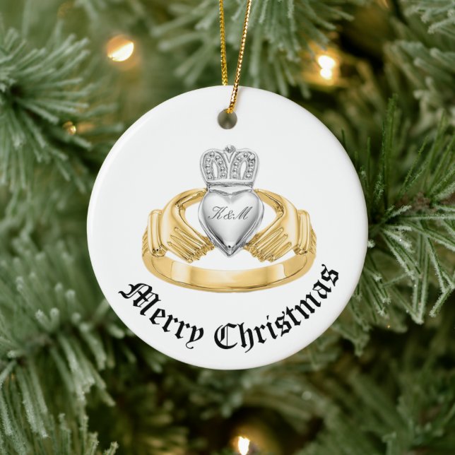 Personalisiert Irish Claddagh - Nollaig Shona Duit Keramik Ornament (Baum)