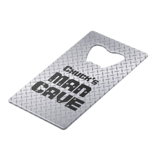 Personalisiert Man Cave Diamond Plate Geldbeutel Flaschenöffner (Vorderseite Schrägansicht)