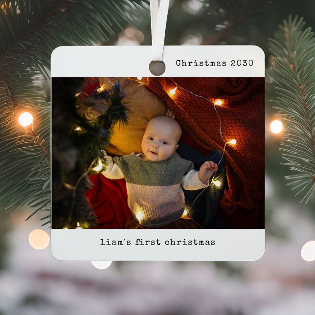 Personalisiert mit Foto Baby's ersten Weihnachten Ornament Aus Metall (Von Creator hochgeladen)