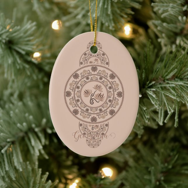 Personalisiert Mocha Rokoko Lotus Ornamental Manda Keramik Ornament (Baum)