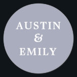 Personalisiert Moderne Lila Hochzeit Runder Aufkleber<br><div class="desc">Karo diese niedlichen modernen Aufkleber für deine Hochzeit aus. Sie verfügen über einen hübschen Farbhintergrund, ein niedliches Skript und anpassbare Namen für Braut und Bräutigam, um ihren eigenen Namen hinzuzufügen. Passen Sie den Text so an, wie Sie möchten, um Ihre Hochzeitsvibe zu erfüllen. Perfekt für alle Hochzeitsbedürfnisse Produkte wie danke...</div>