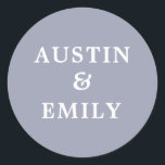 Personalisiert Moderne Lila Hochzeit Runder Aufkleber<br><div class="desc">Karo diese niedlichen modernen Aufkleber für deine Hochzeit aus. Sie verfügen über einen hübschen Farbhintergrund, ein niedliches Skript und anpassbare Namen für Braut und Bräutigam, um ihren eigenen Namen hinzuzufügen. Passen Sie den Text so an, wie Sie möchten, um Ihre Hochzeitsvibe zu erfüllen. Perfekt für alle Hochzeitsbedürfnisse Produkte wie danke...</div>